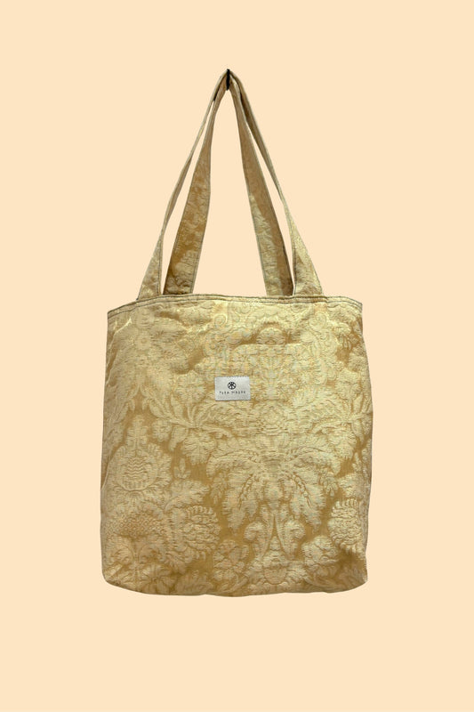 Tote Gold