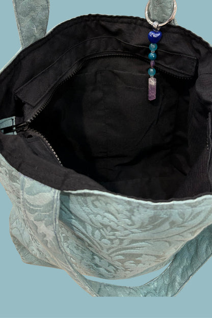 Tote Ura